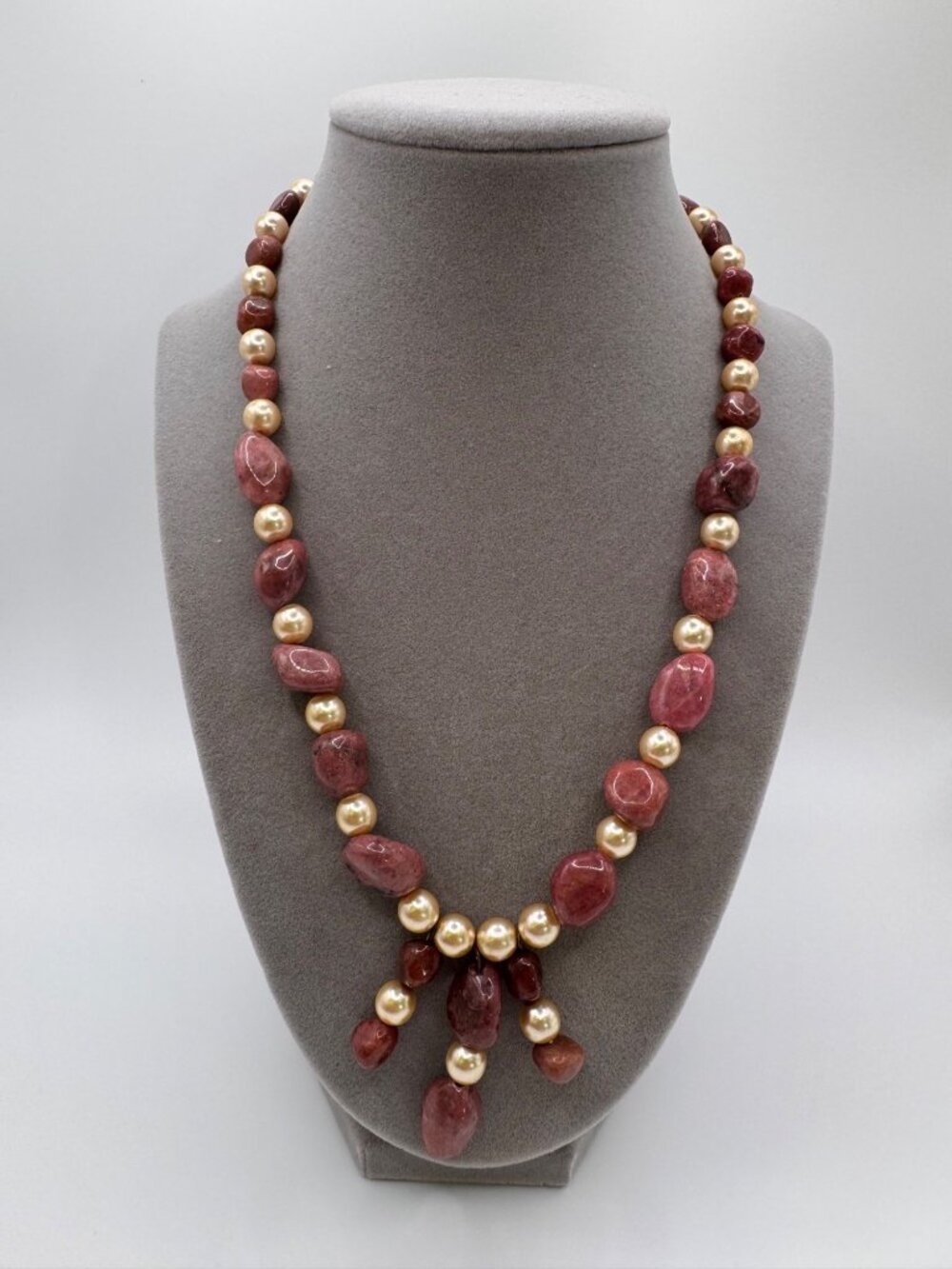 Pink Rhodonite Faux Pearl Beaded Necklace Dangle 18in Gold Tone Handmade